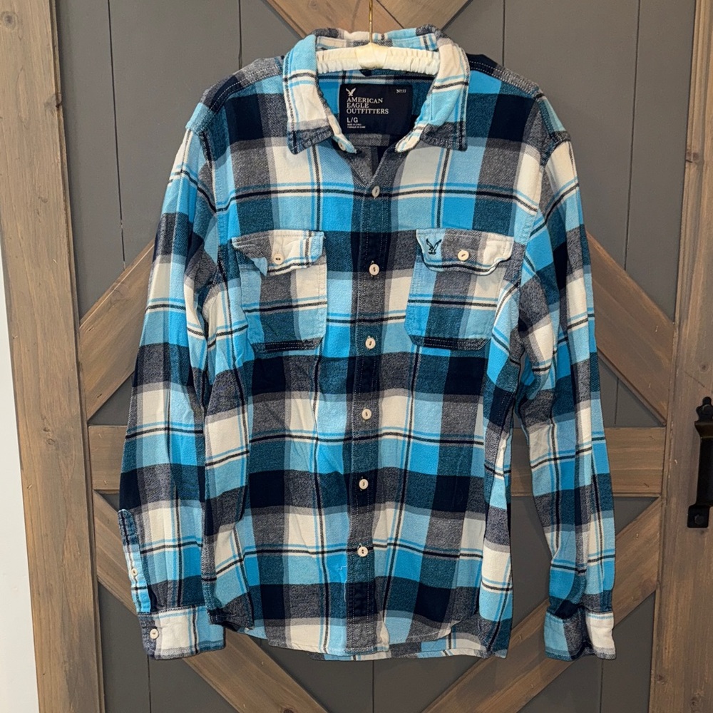 American Eagle flannel button up